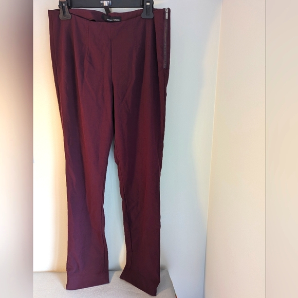 AMANDA+CHELSEA Maroon Slim Straight Leg Pants with Side Zipper Size 8 - Picture 2 of 5
